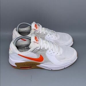 Nike Air Max Excee White Orange Running Shoes CD6894-109 Women's Sz 8.5